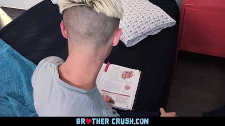 ❤️BrotherCrush - Teaching My Little Step Brother To Fuck