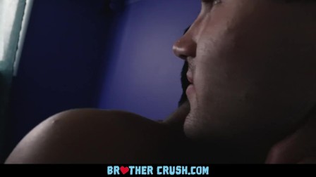 BrotherCrush - Twink Blows Off Paper Route To Fuck