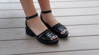 Candid Hot Goth teen feet in heels