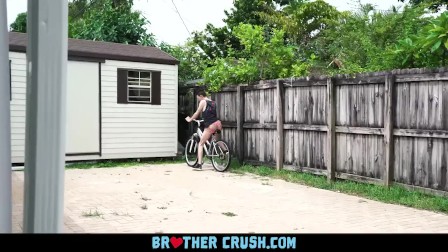 BrotherCrush - Teaching His Little Stepbrother To Suck