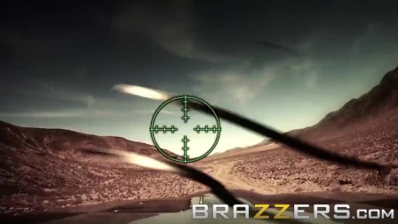 BRAZZERS - Lisa Ann & Jordan Ash fuck in top hung a porn parody