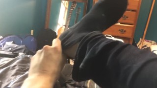 [non verbal] MALE FOOT WORSHIP POV