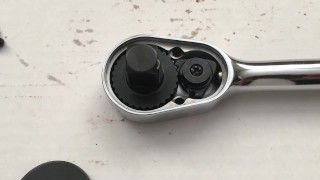 NOT ENOUGH LUBE INSIDE EXPLICIT Mac VR11K 1/2" Ratchet Disassembly Review