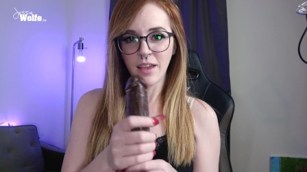 Hot redhead gives JOI with cum countdown
