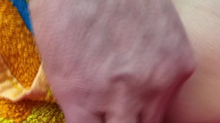 ASMR Milf's pussy gets shaved and oiled up 4K CLOSE UP