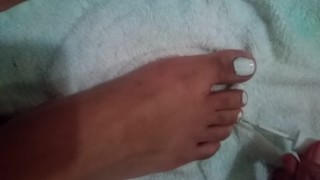 Painting my Toenails