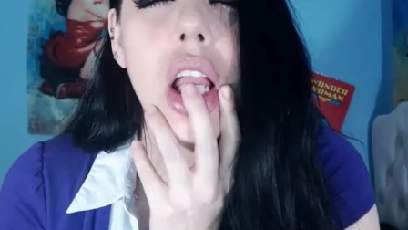 I bet you want to cum on my face loser
