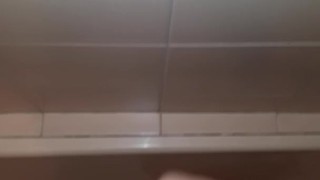 Increible eyaculación de chico atletico