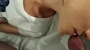 amateur Face Fuck and Cumshot in Mouth