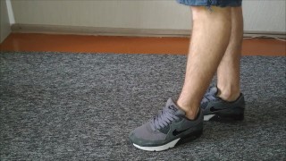 Skater Sneakers Air Max Cum in New Cargo Shorts