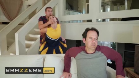 Brazzers - Dirty cheerleader Gia Derza gets fucked behind her dads back