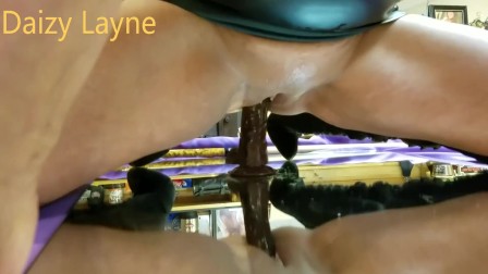 mature Daizy Layne "The Dildo Made Me Squirt"(Incredible Video)