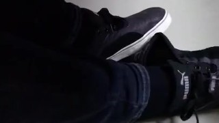 Shoeplay Video 009: Puma Shoeplay At Work 1