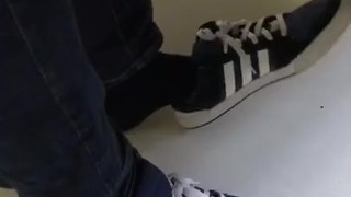 Shoeplay Video 014: Adidas Shoeplay At Work