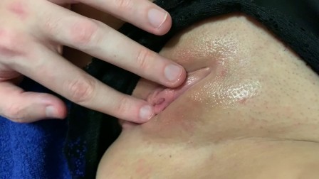 She cums hard from edging clit rubbing