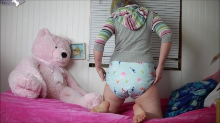 Forsite under the sea diaper review part 2~ see me wear and wet them!
