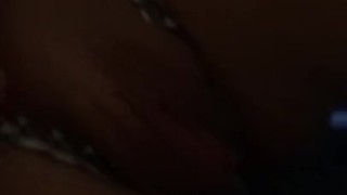 Pussy play!!