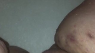 Clit massage leads to juicy squirt