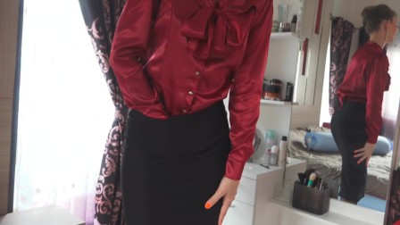 312 My wet pussy in a tightly pencil skirt makes hard in your trousers