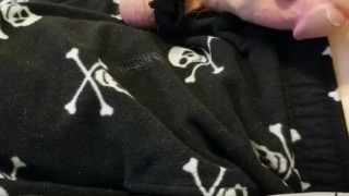Watch me cum for you