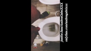 CAUGHT Piss in public- Exhibitionist.