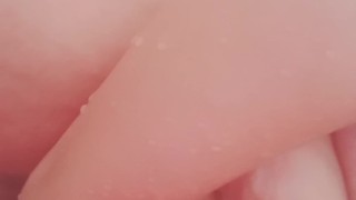 Latina bbw fists her fat pussy for the 1st time