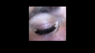 Test magnetic eyelashes