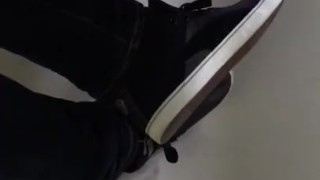 Shoeplay Video 025: Puma Shoeplay At Work 1