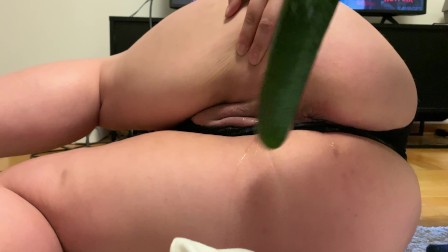 amateur Bbw cucumber discovery P3: cucumber do with me everything. Squirtin