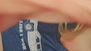 Fat bbw stuff her face and rubs her belly!