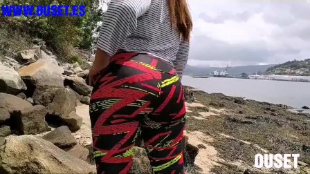 Woman with amazing ass splices your dick