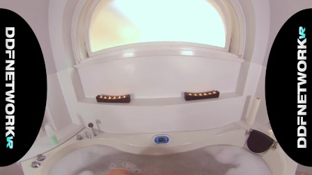 Russian VR bombshell Liza Billberry provides best POV massage