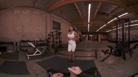 VRBANGERS Sexy Ebony September Reign Take A Big Cock At The Gym VR Porm