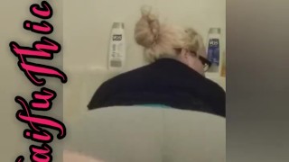Pawg twerking in slow motion