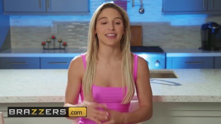 Brazzers - Thicc PAWG Abella Danger wants anal