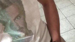 20 year old boy sends video while jerk off