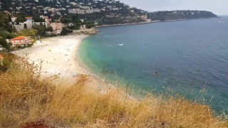 PEE in PUBLIC in my way to the BEACH