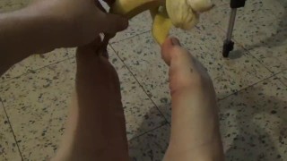 Foot Banana