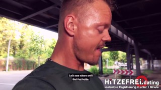 Hitzefrei.dating GERMAN JENNY BANGED OUTDOORS while cars drive by PART 1