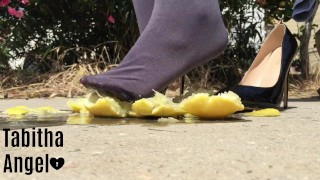 Summer Citrus Squishing