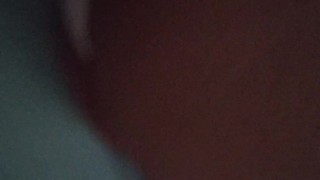 Latina put some cream on her ass and do twerk for you