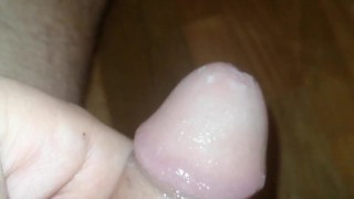I masturbate and have a huge cumshot on the floor