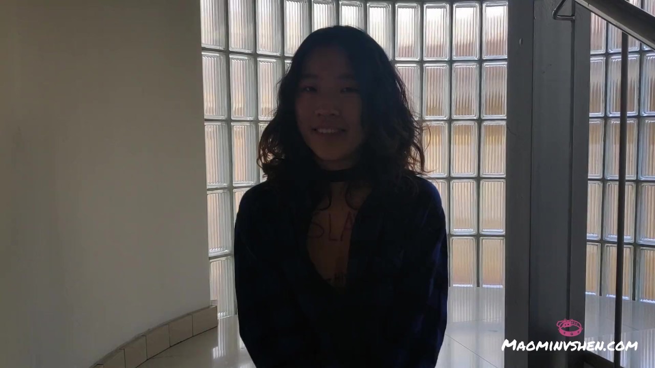 Chinese little sub loves body writing and being exposed
