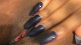 Pretty pussy needs to get fucked
