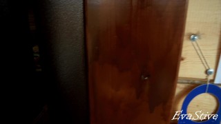 A worker fucked a guest of the hotel