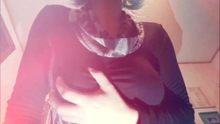 Amateur Tina Saraphina Shows Off Perky Boobs