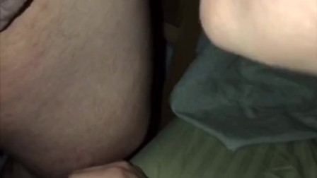 Wife gives sloppy blowjob to husband. He Cum‘s in her mouth & cum swap/kiss