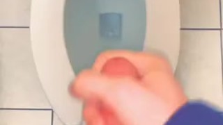 Cumming on the clock (tan aburrido que tenía que venir)