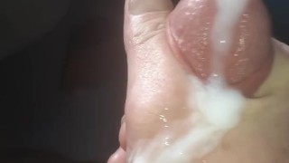 Straight guy shooting huge cum after getting stoned