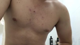 Jacking Off With Huge Cumshot